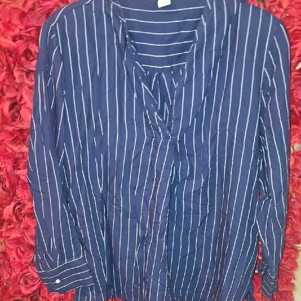 Old Navy Dark Blue with White Stripes Shirt Size Large